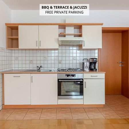 Apartma Ana Preserje  Buitenkant foto