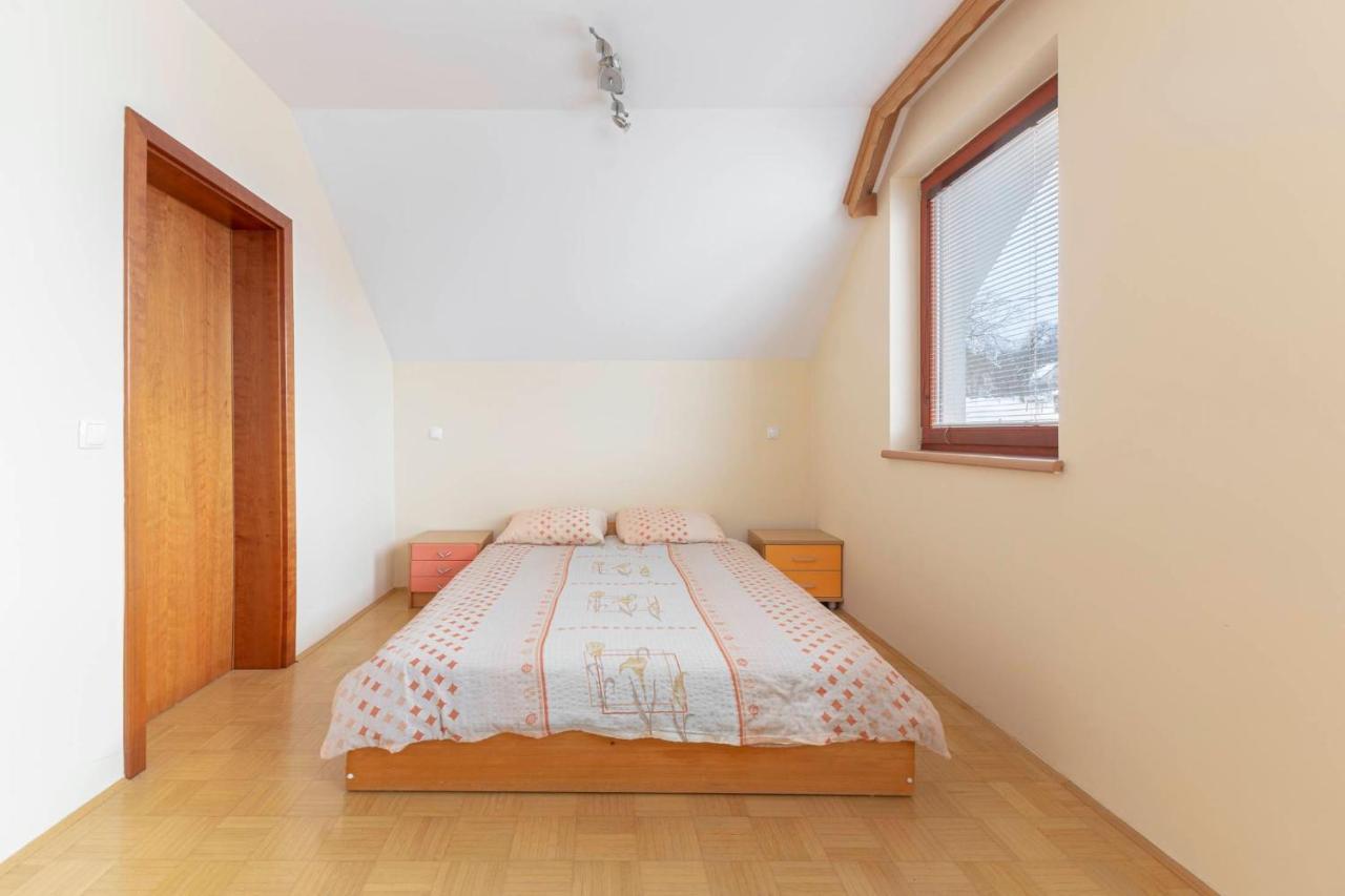 Apartma Ana Preserje  Buitenkant foto