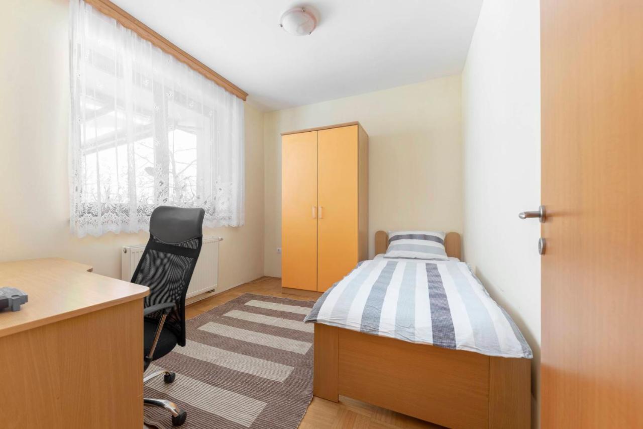 Apartma Ana Preserje  Buitenkant foto