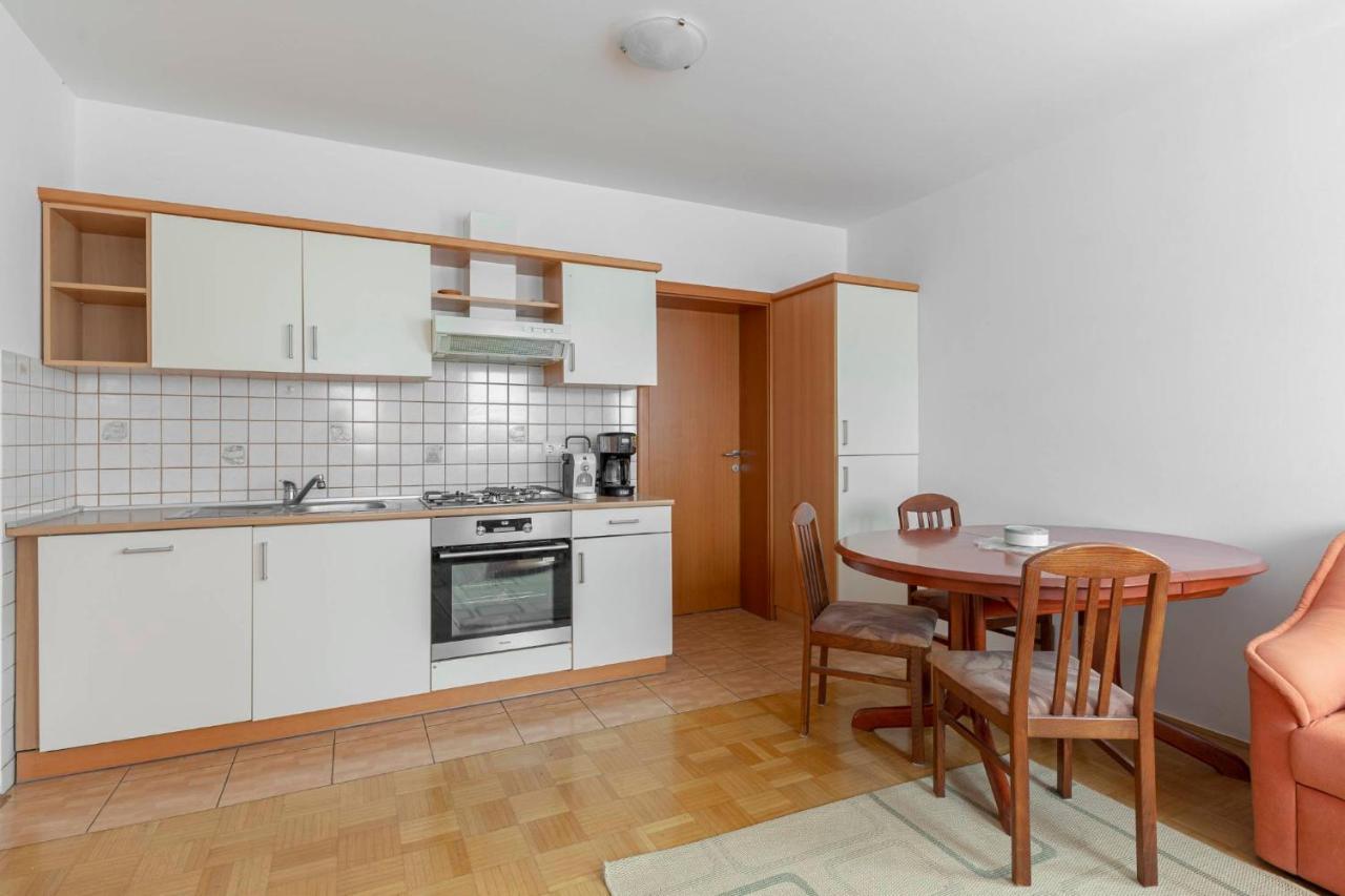 Apartma Ana Preserje  Buitenkant foto